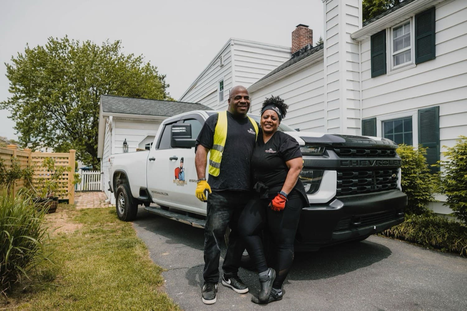 From Frustration to Fulfillment: How She Does Hauling Was Born